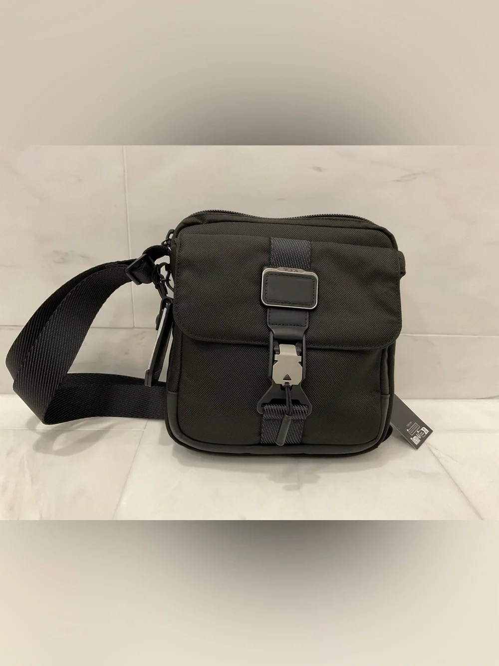 NEW Tumi ALPHA BRAVO JUNIOR 9.5” Ballistic Nylon Sling Crossbody Bag - BLACK